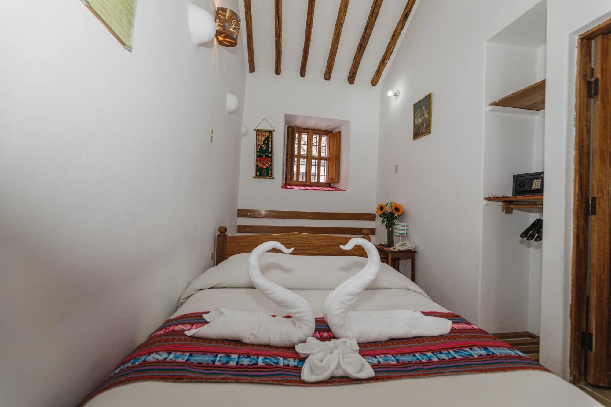 Hostal El Grial Cusco Bagian luar foto
