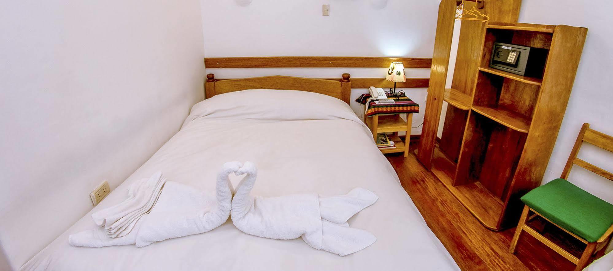 Hostal El Grial Cusco Bagian luar foto